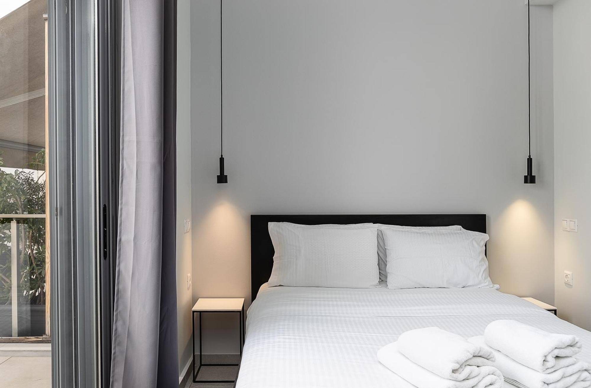 The Omnia Collection Pagrati Apartment Athens Room photo